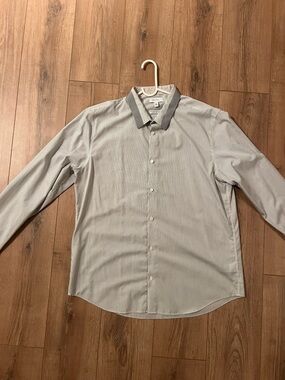 Calvin Klein Men's White and Black Stripe Dress Shirt with Contrast Collar/Cuffs